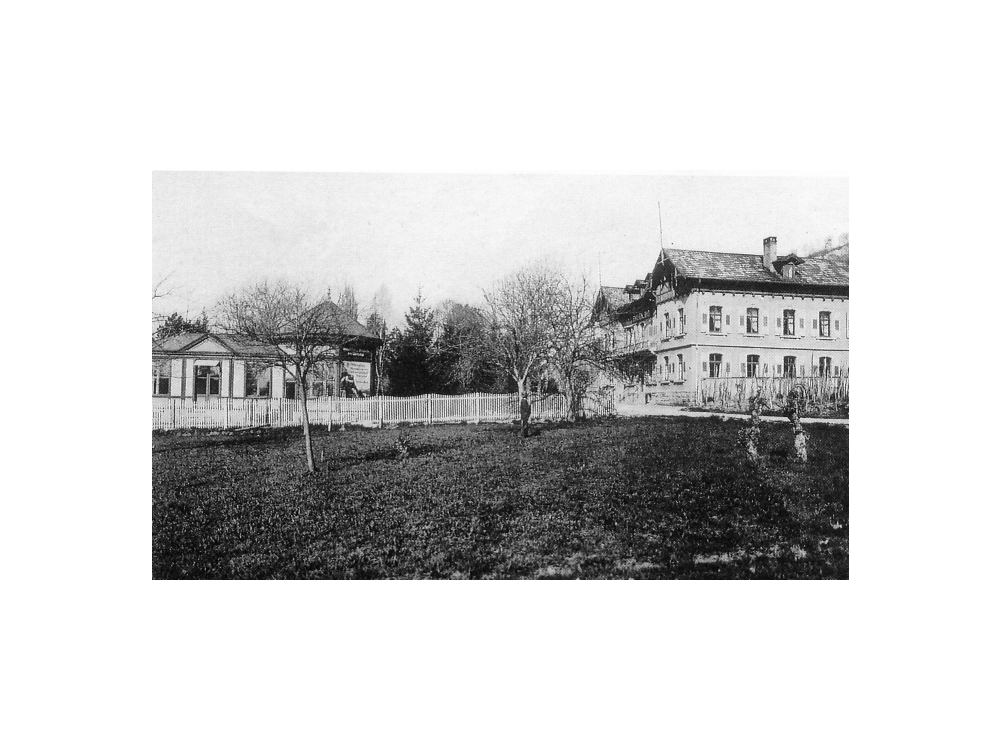 Emilienbad1900