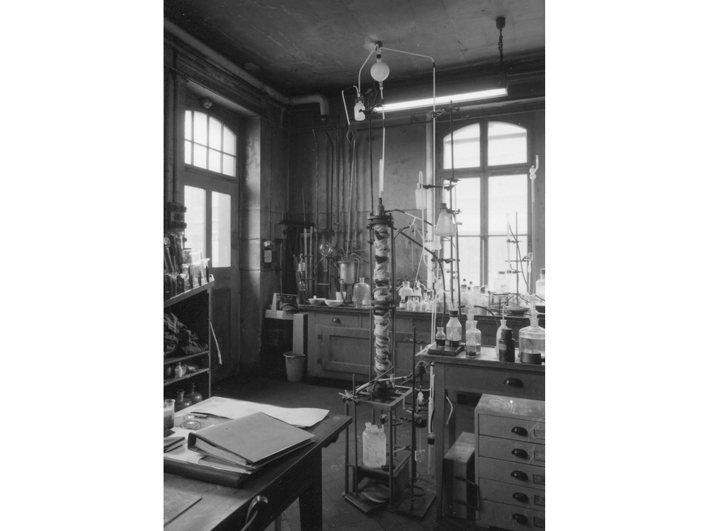 Geigy_Geigy_LabLok12_2