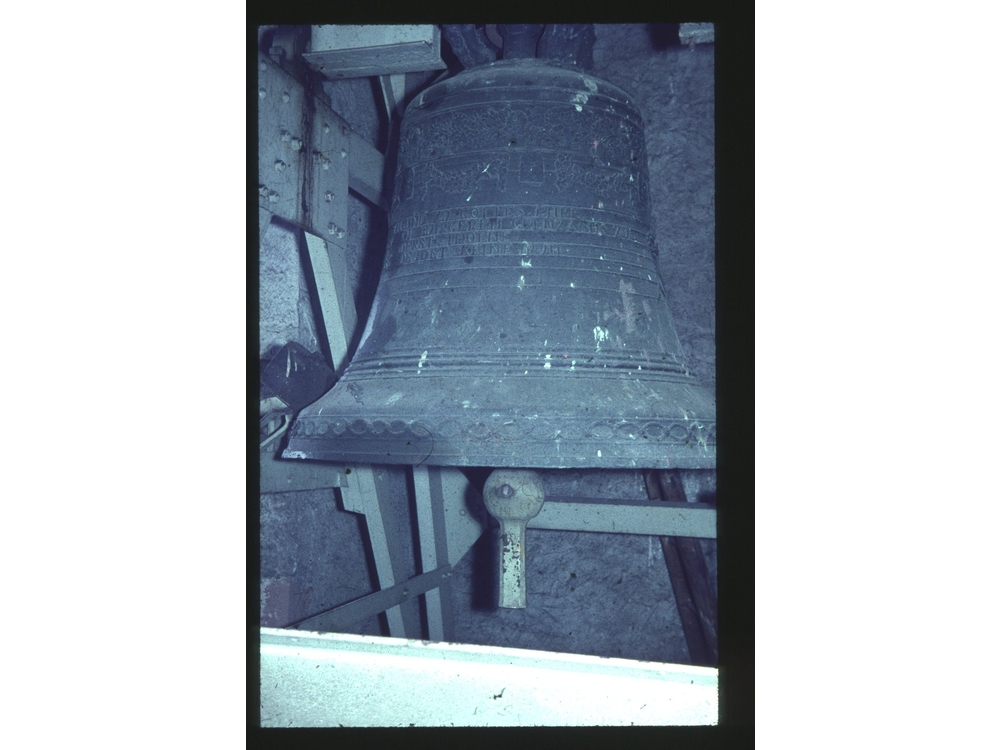 Schnegg-Glocke
086