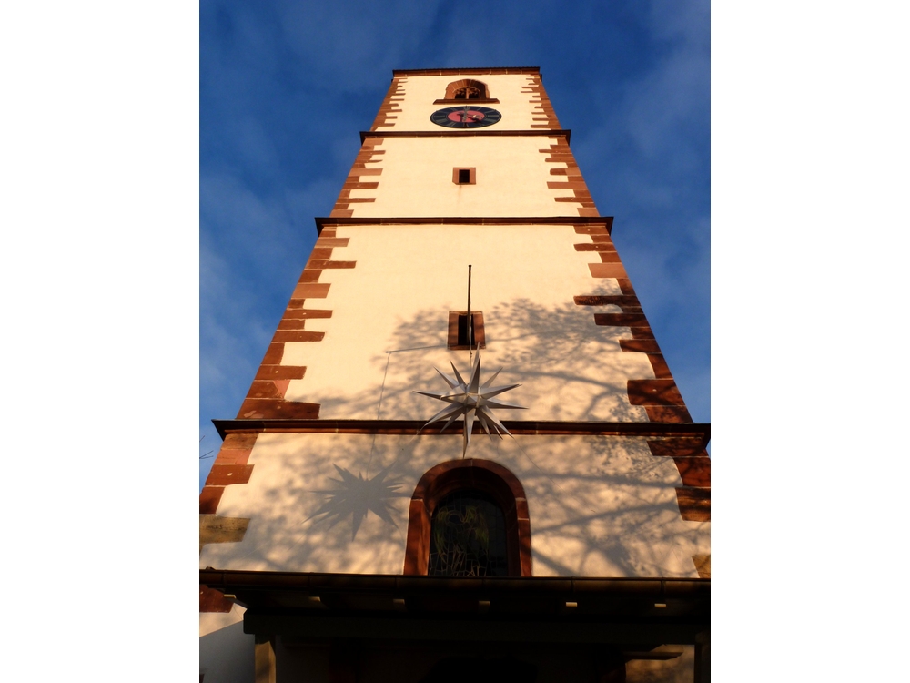 weihnachtlicher Turm
Bild 049