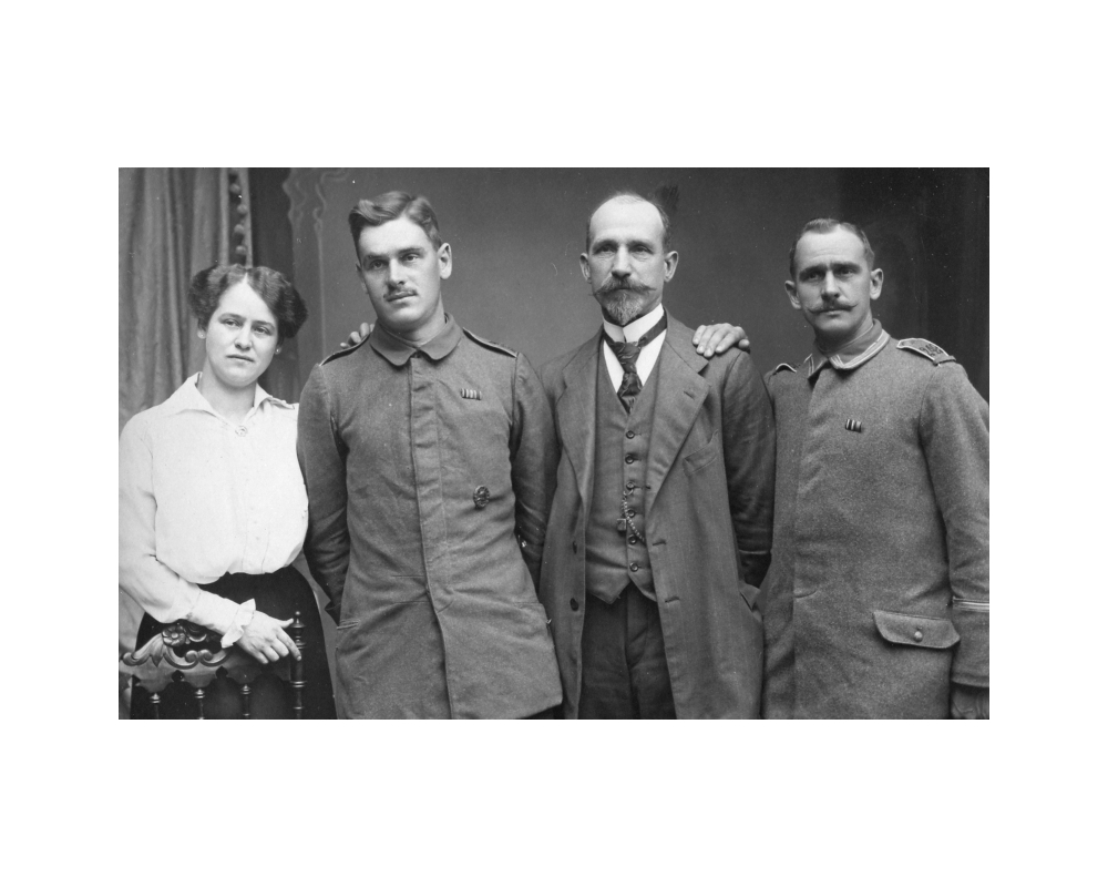 Johanna Wetzel, Jakob Wetzel, jun., Jakob Wetzel sen., Gottlieb Wetzel
1914