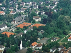 Tennisplatz mit Emilienpark
Plattner_042