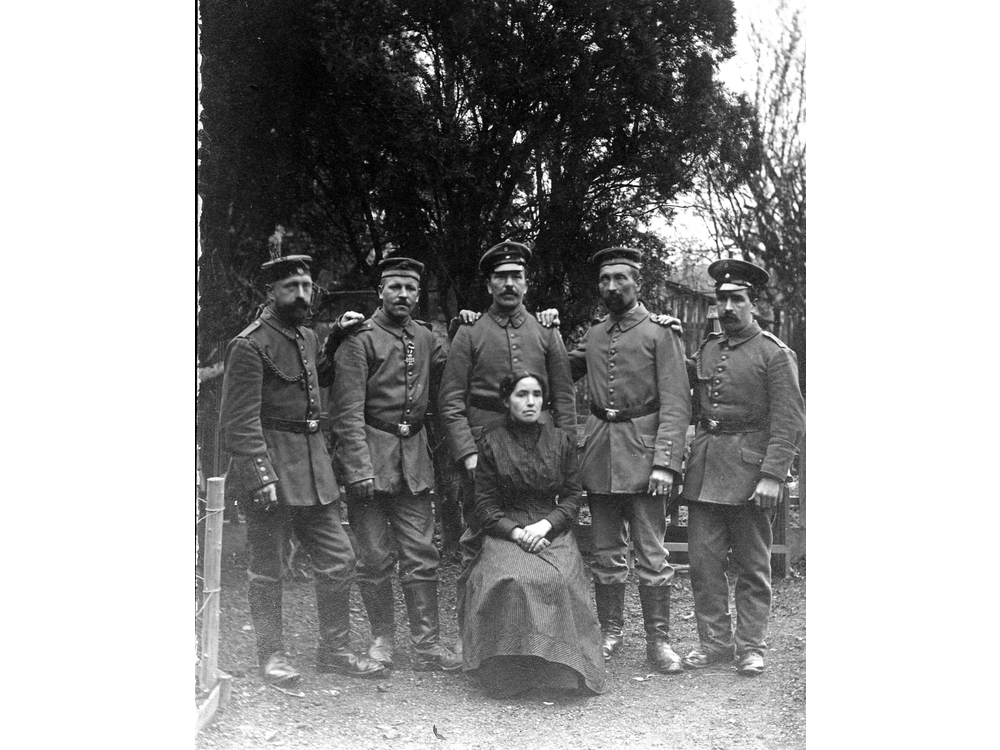 Gustav - Otto - Fritz - Herrmann - Emil - und Reinhard Karls Mutter Luise
Karin_Braun__003