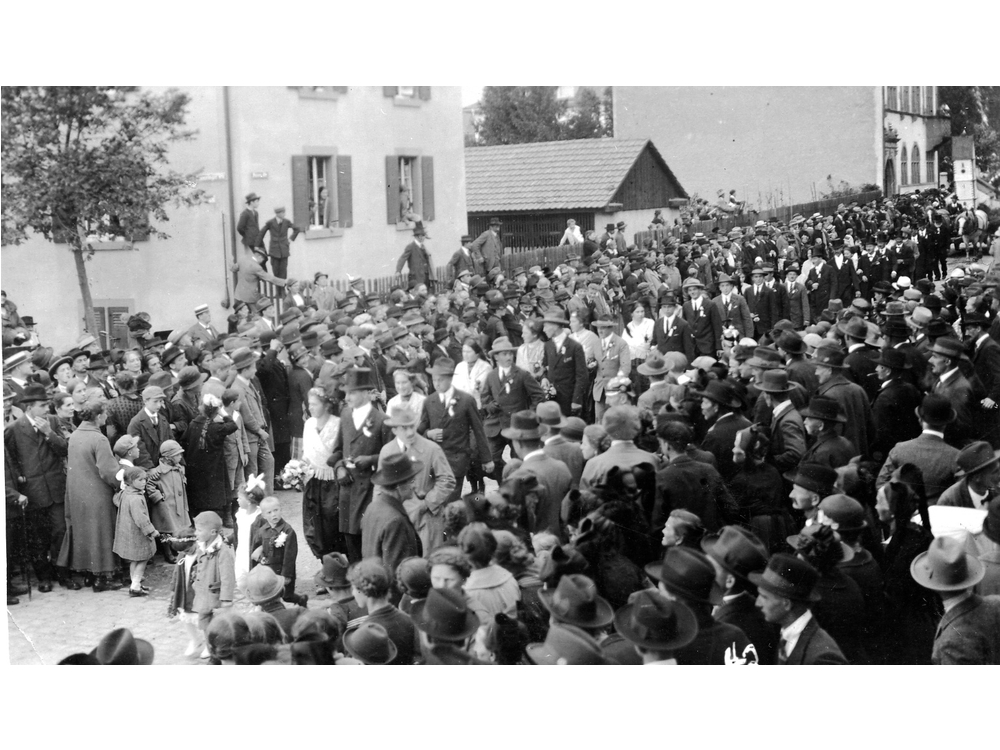 Hochzeitszug Schlossgasse Kirchenmodell
Karin_Braun__018