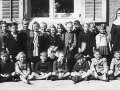12. August 1948 Ausflug Kindergarten Wyhlen mit Entlassenen
Bauckner_004