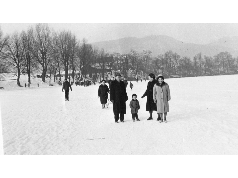 Rhein bei Wyhlen zugefroren 1962/63
Bild6