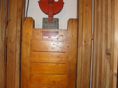 Aufzug Speicher- Mahlboden-Keller Handbetrieb!
Dsc04320