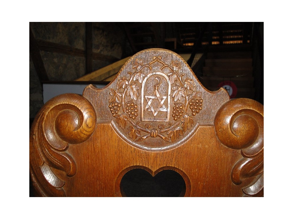 Stuhl im Grenzacher Rathaus